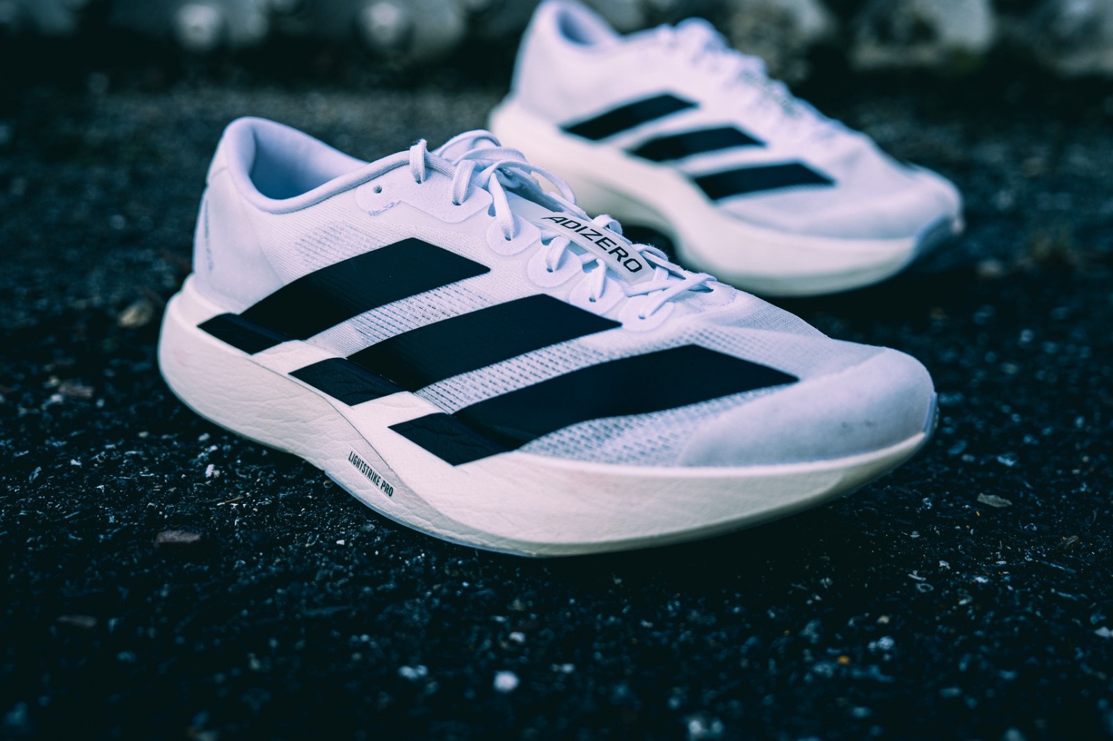 adidas evo sl - feature