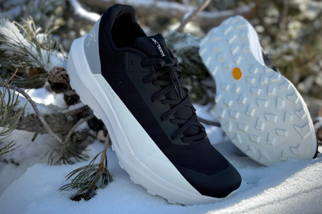 arcteryx norvan ld 4 - feature