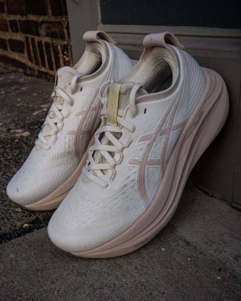 asics gel nimbus 27 - both on wall