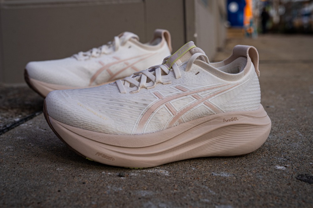 asics gel-nimbus 27 - cream