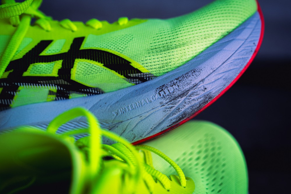 asics magic speed 4 - internal carbon