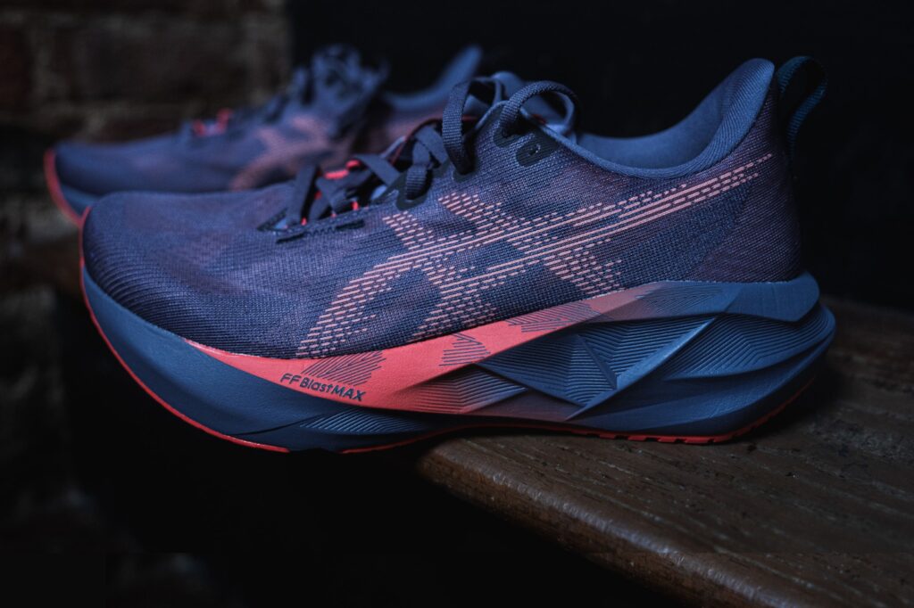 asics novablast 5 - feature