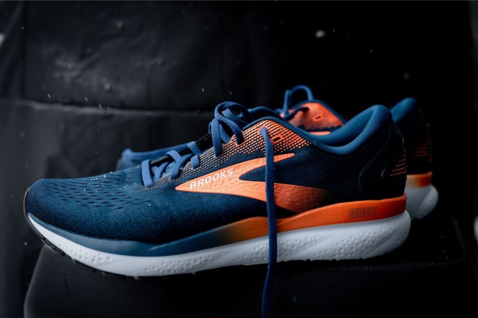 brooks ghost 16 side