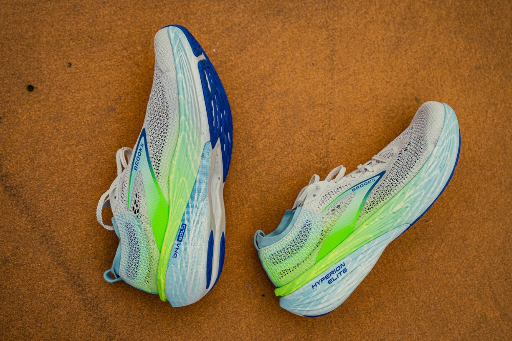 brooks hyperion elite 4 pb - both shoes