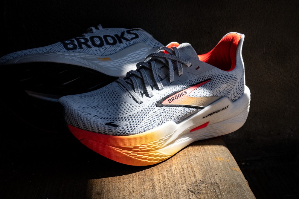 brooks hyperion max 2 - sunlight landscape