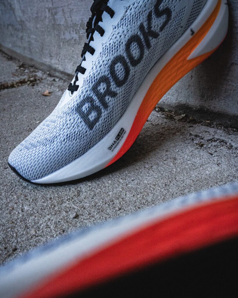brooks hyperion - medial letters