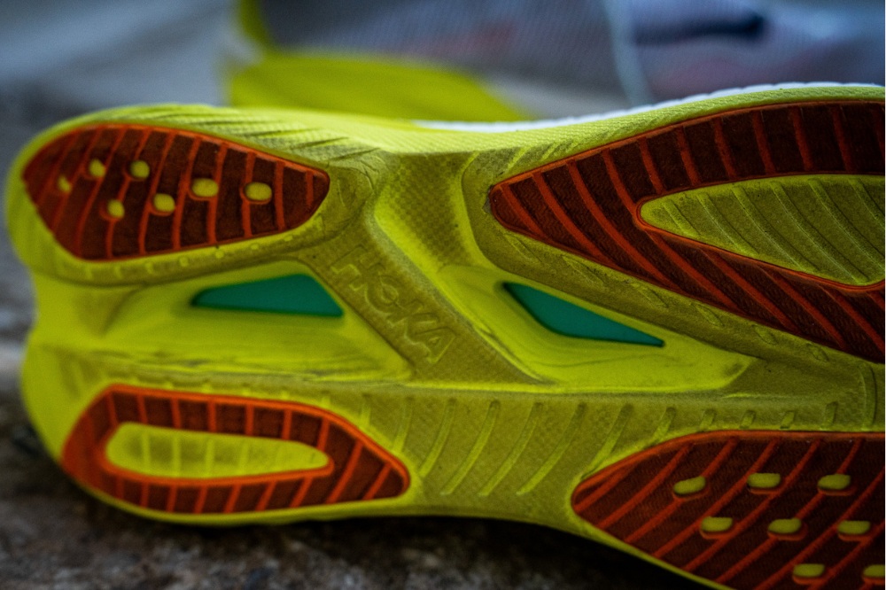 HOKA MACH X 2 - outsole close
