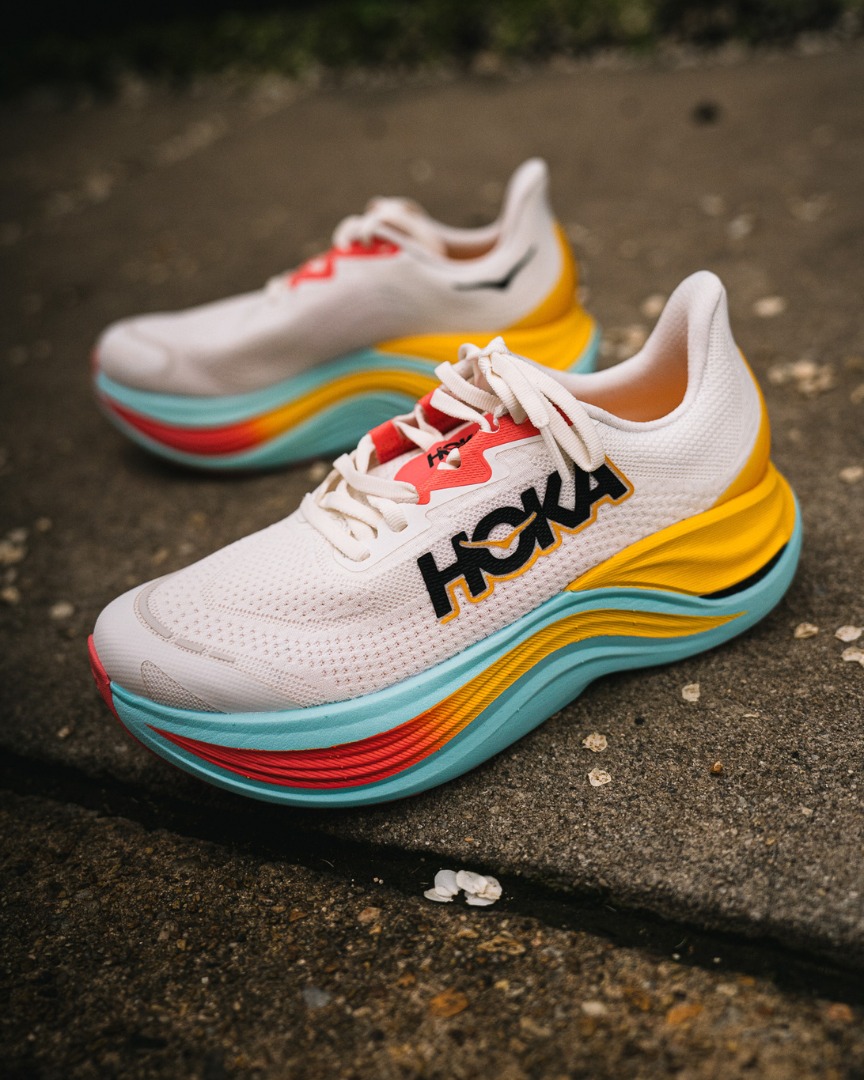 hoka skyward x - lateral side