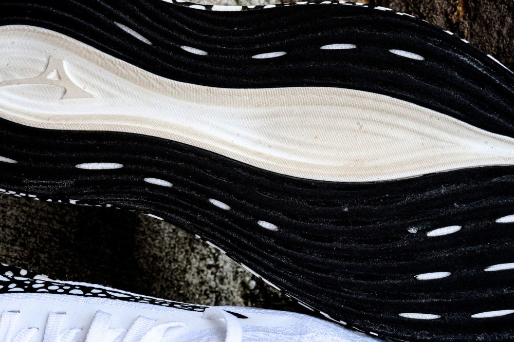 mizuno neo zen - outsole