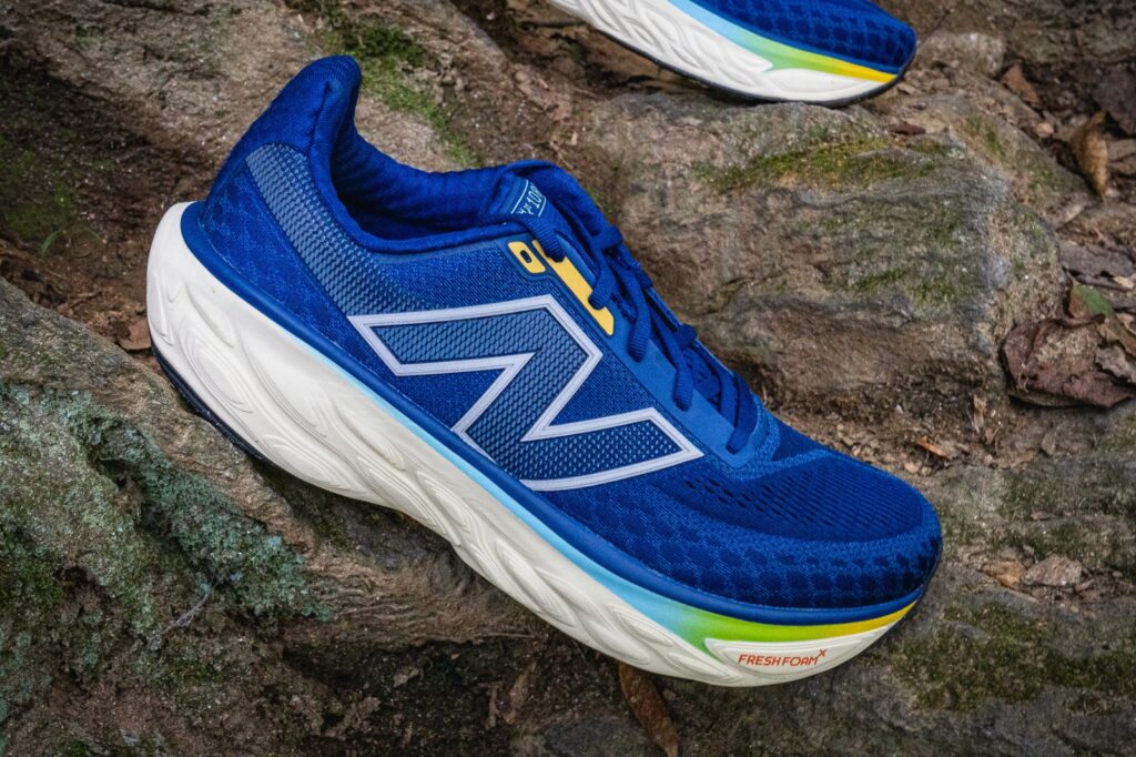 new balance 1080v14 side view