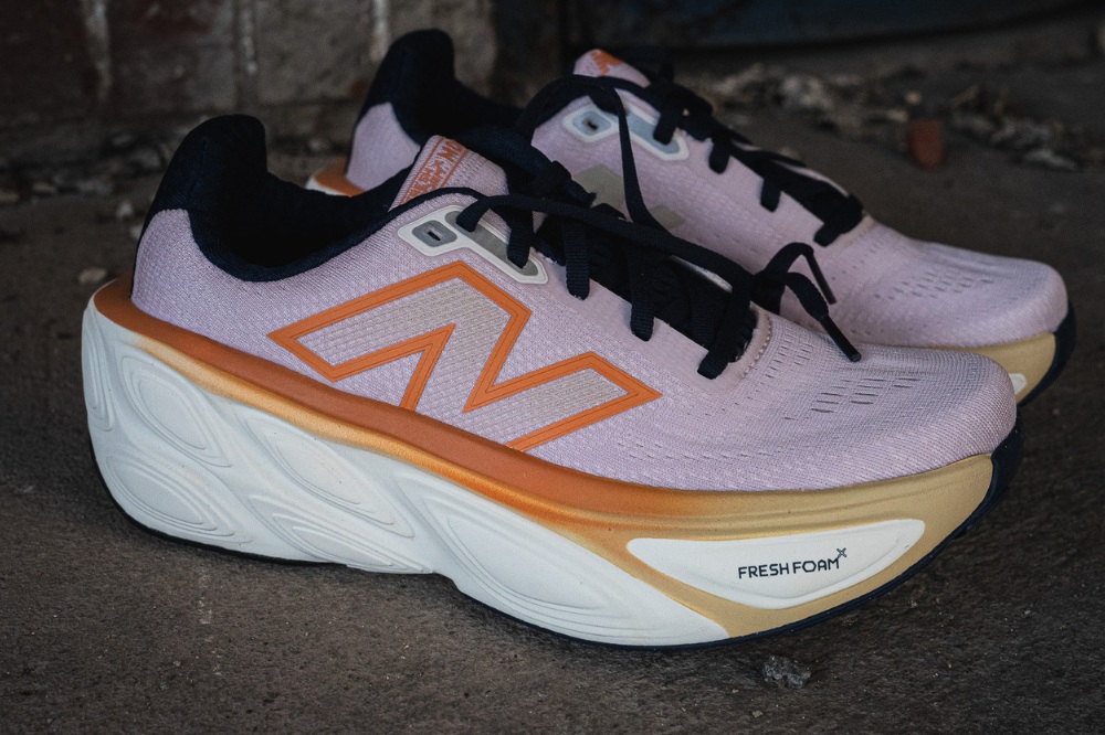 new balance more v5 - pink lateral