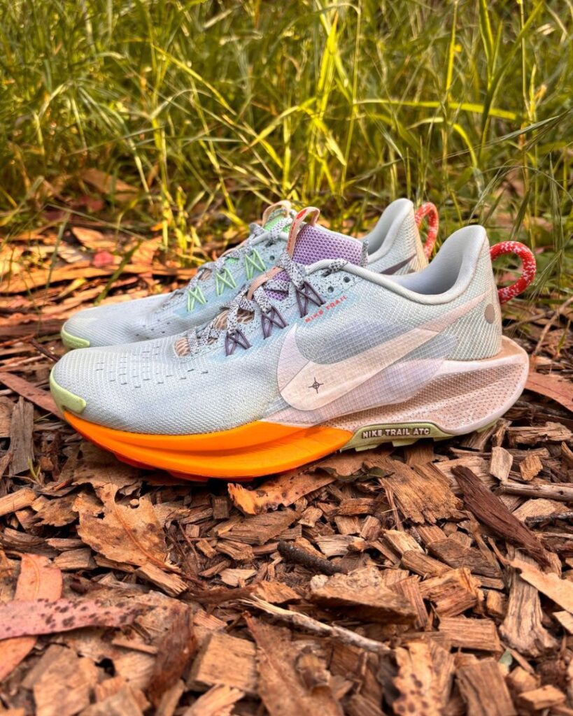 nike peg trail 5 - vertical - women wood