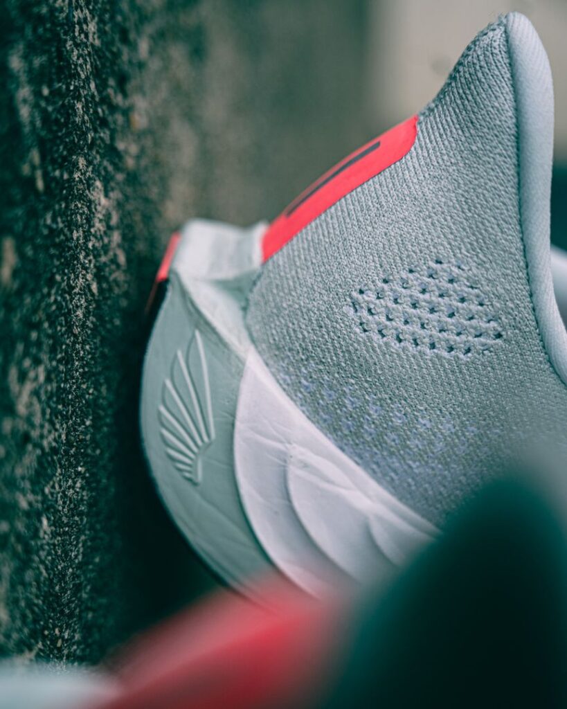 nike pegasus plus - heel
