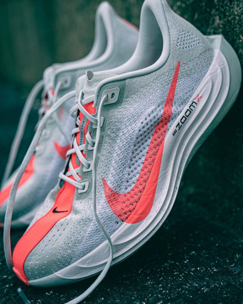 nike pegasus plus - lateral wall