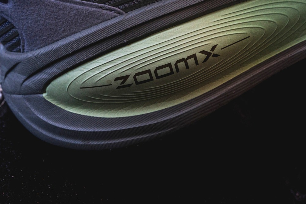 nike vomero 18 foam bubble