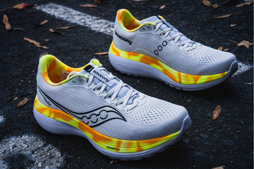 saucony endorphin trainer - dark both