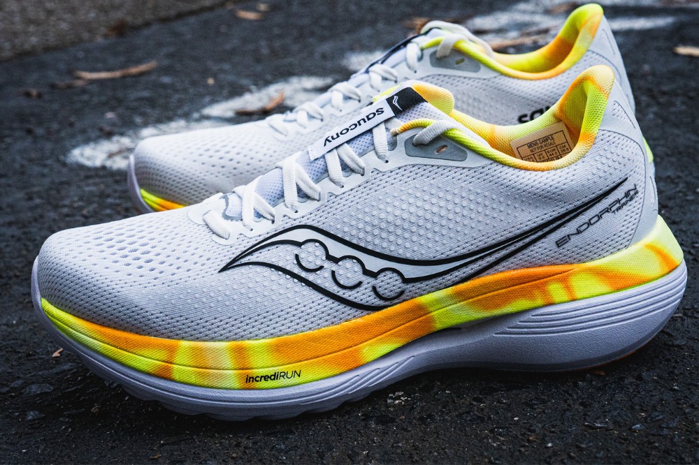saucony endorphin trainer - profile both
