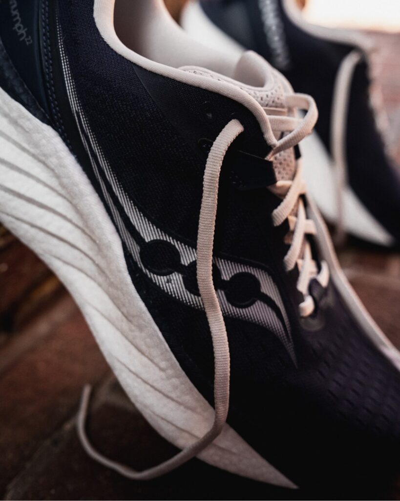 saucony triumph 22 - laces vert